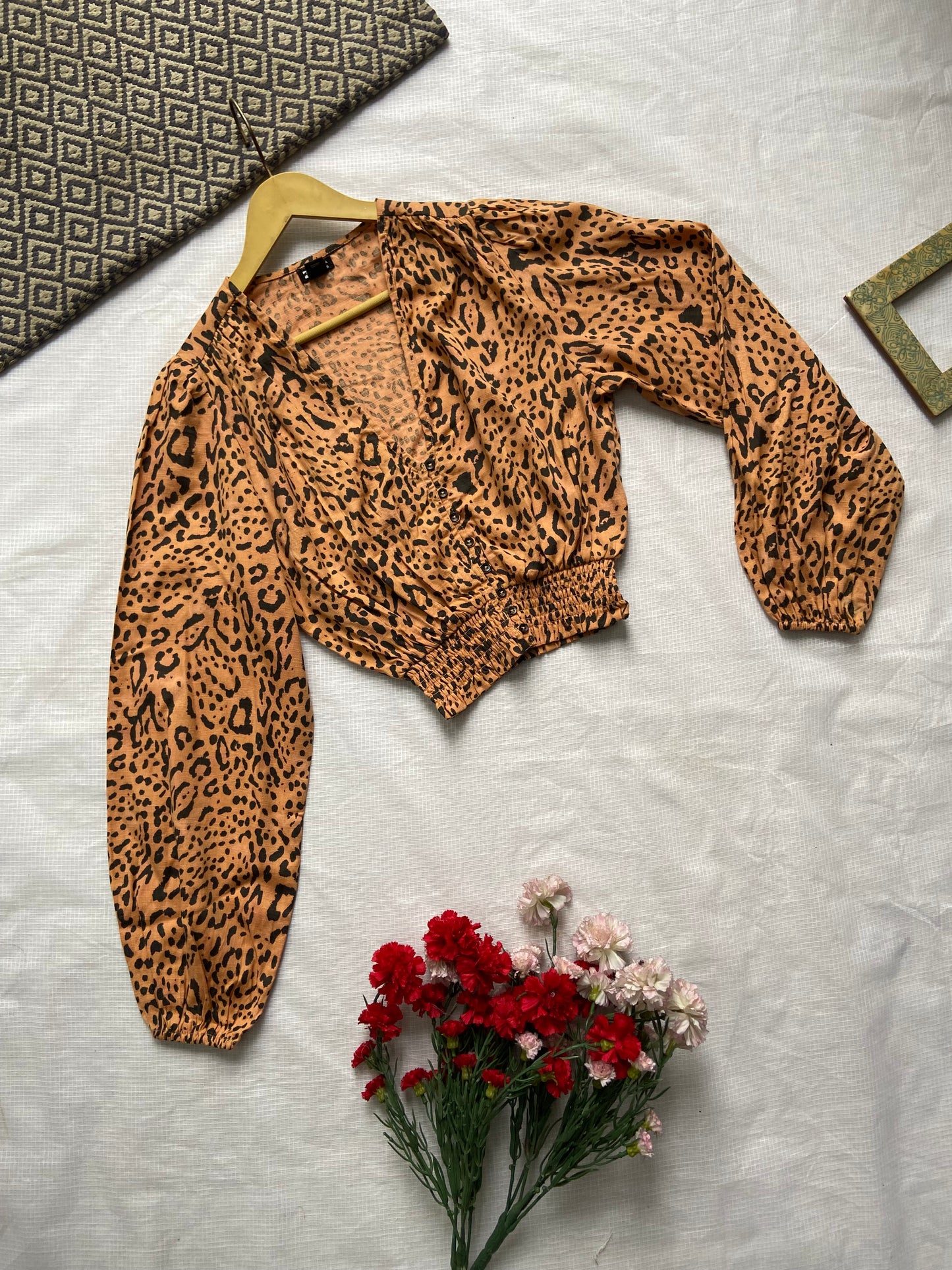 Women's Leopard Print V-Neck Blouse