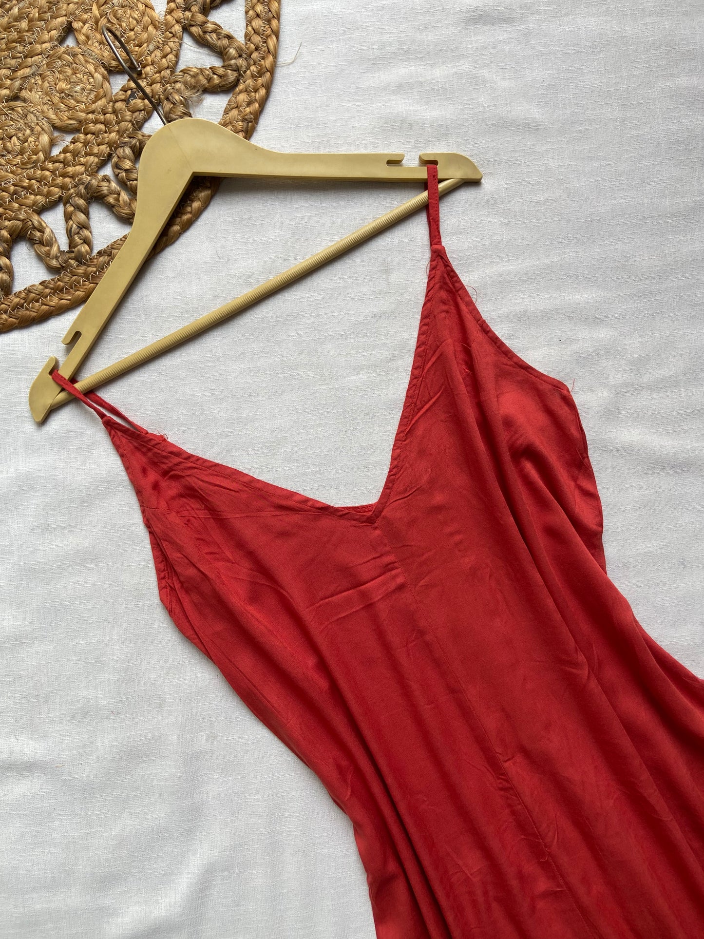 Chic Red Satin Slip Dress – Spaghetti Straps & V-Neckline