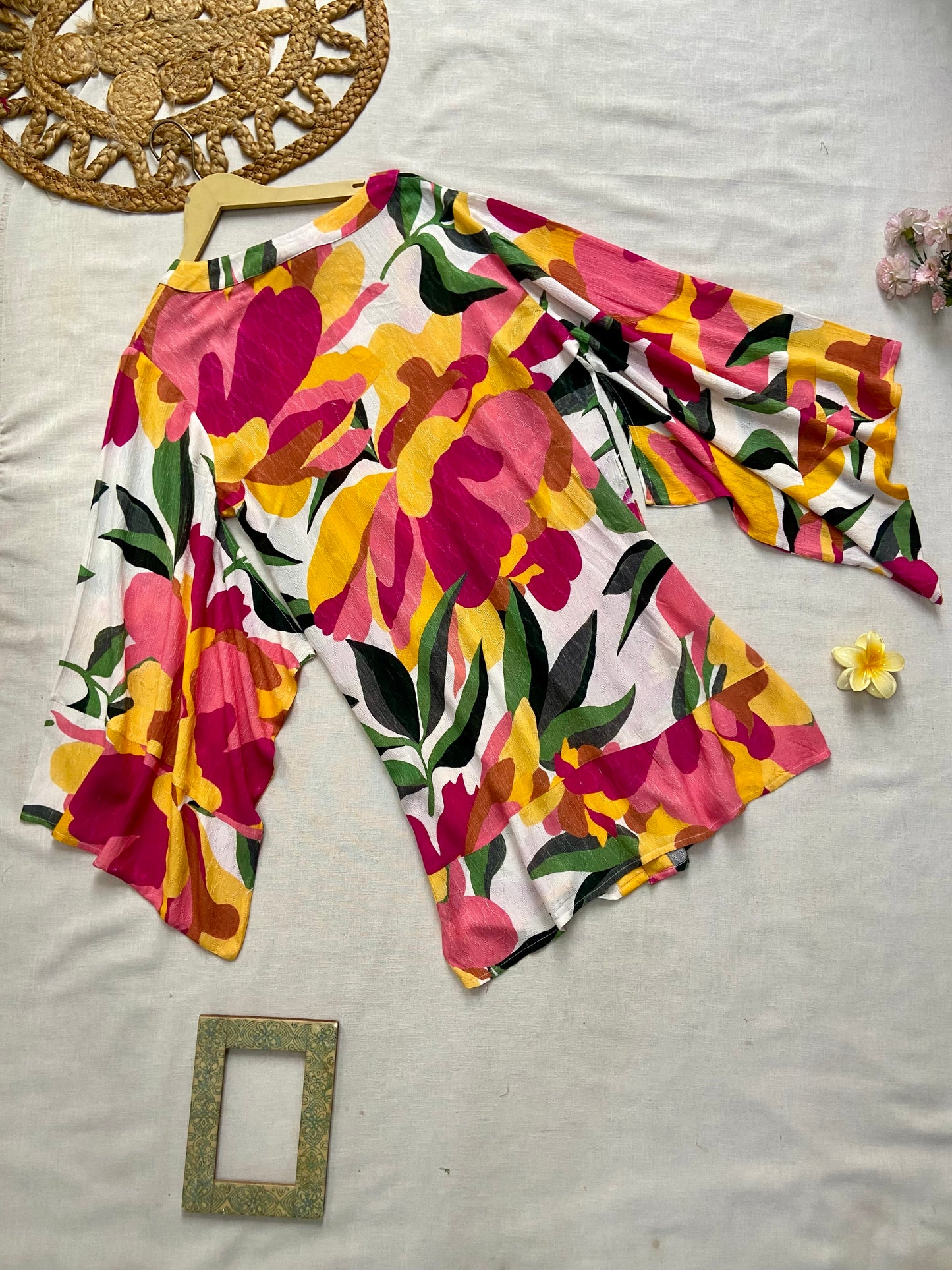 MULTICOLOR FLORAL COVER UP