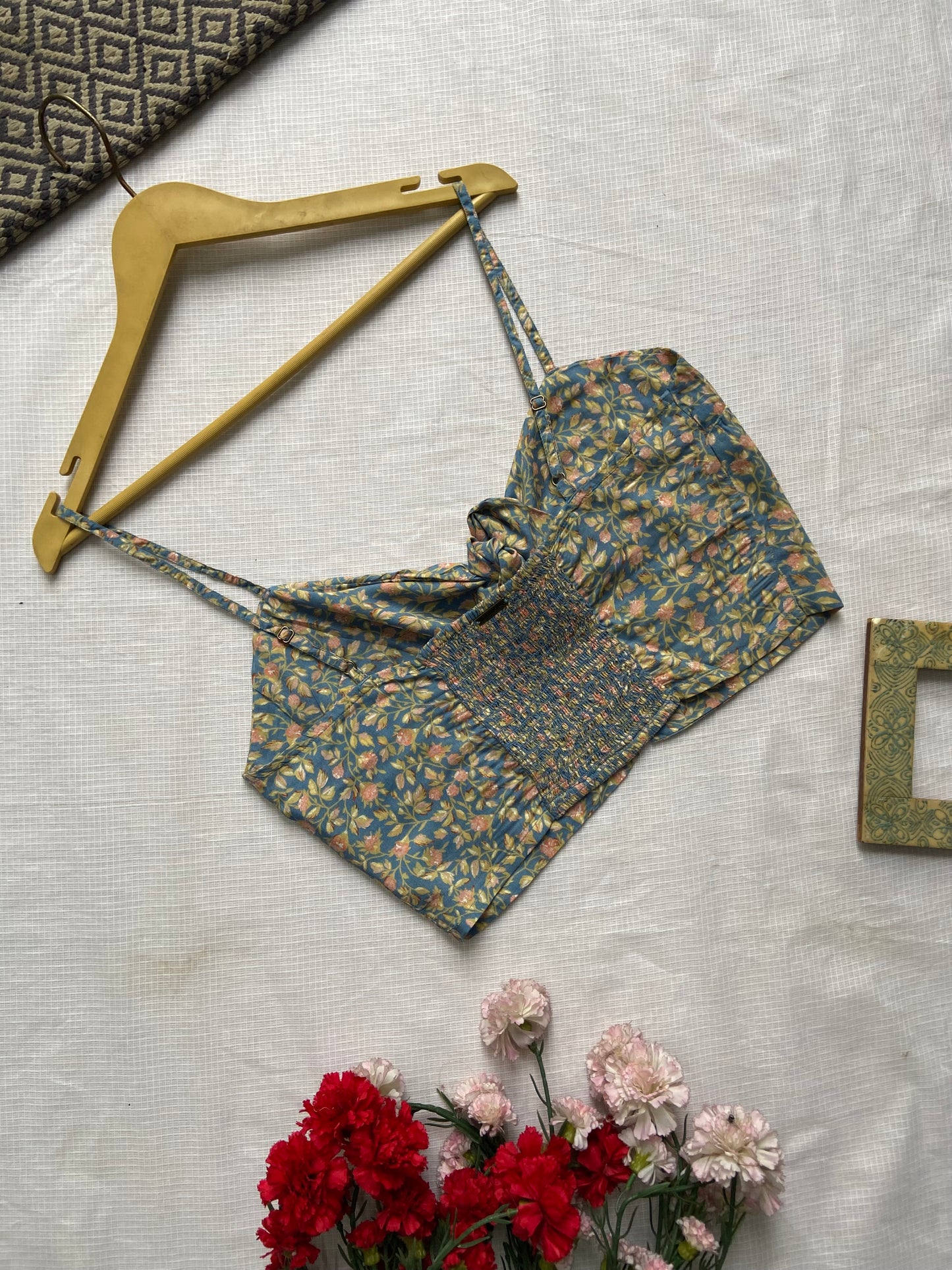 Women's Floral Tie-Front Spaghetti Strap Crop Top – Boho Summer Cami