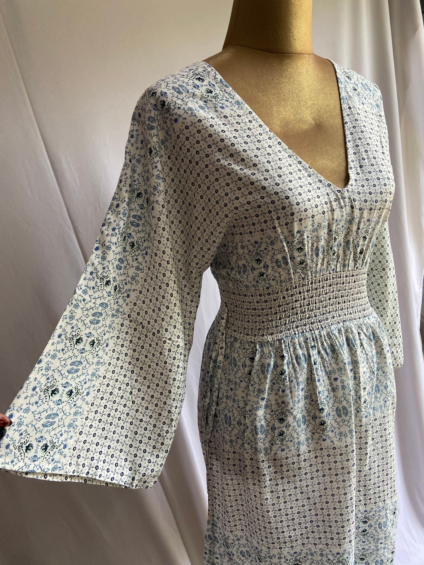 Boho-Inspired Printed V-Neck Dress with Smocked Waist and Flowy Sleeves