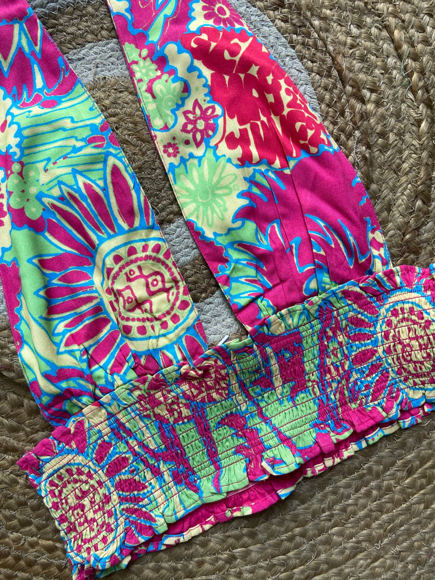 Women's Vibrant Boho Printed Tie-Shoulder Crop Top – Festival Style