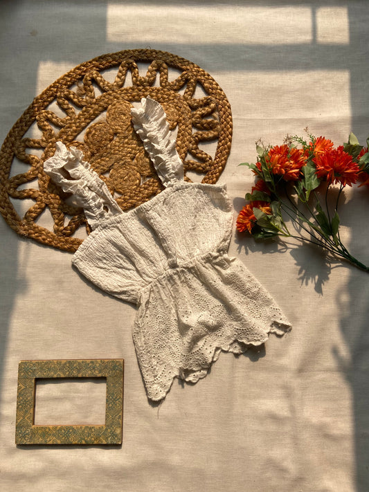 Women’s White Lace Ruffle Strap Peplum Top