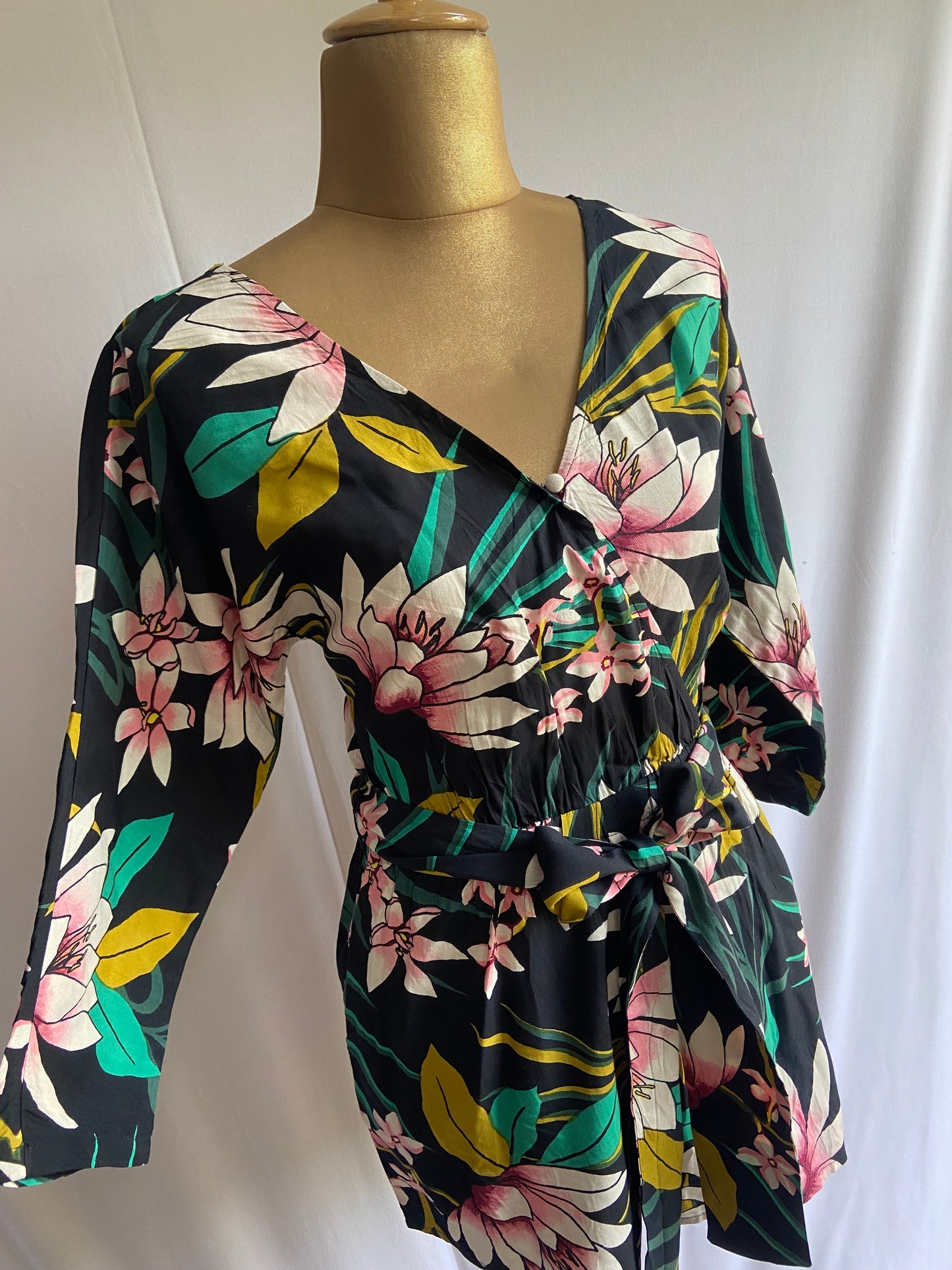 Tropical Floral Print Wrap Dress with Waist Tie and 3/4 Sleeves