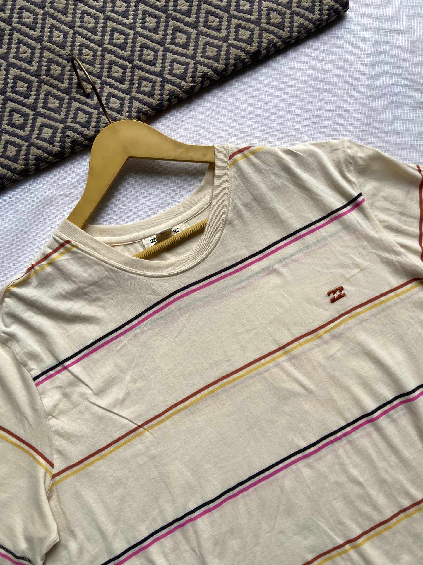 Classic Striped Crop T-Shirt for Women – Casual & Comfortable