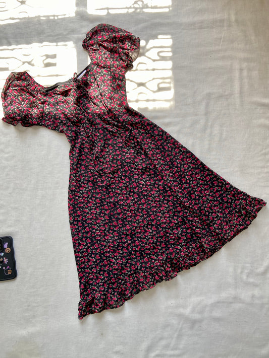 Black Floral Puff Sleeve Midi Dress