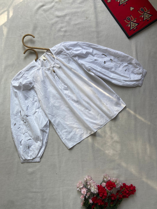 Willow Eyelet Balloon Sleeve Top